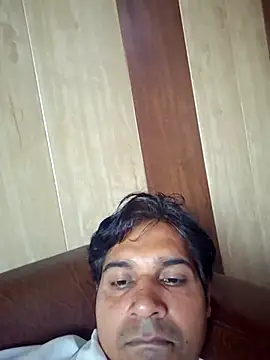 Snapshot of johnny8731 chatting on May 2026 04:09:02 AM johnny8731 online show from May 2026 04:09:02 AM