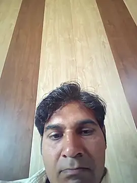 Snapshot of johnny8731 chatting on March 2026 05:40:01 AM johnny8731 online show from March 2026 05:40:01 AM