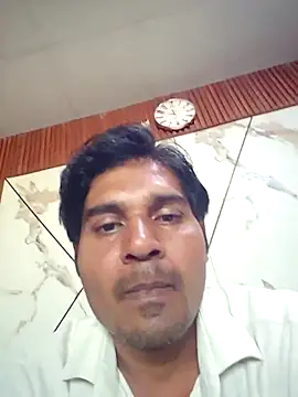 johnny8731 online show from March 2026 06:18:01 AM