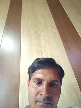 johnny8731 online show from April 2026 11:38:01 AM