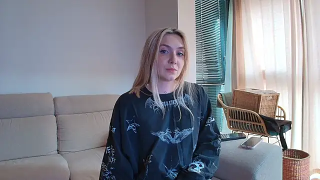 tattoobbgirl online show from May 2026 04:10:02 PM