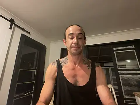 mastertittiefkr online show from October 2025 09:42:02 AM