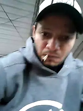 Hotbooy online show from November 2025 12:09:01 PM