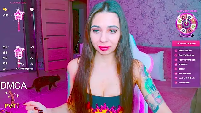 vinkiepinkie online show from April 2026 06:55:02 PM