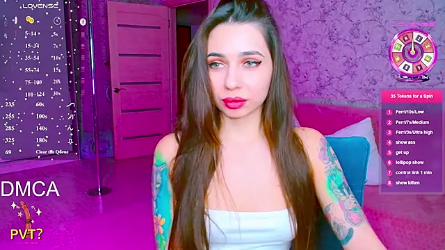 vinkiepinkie online show from February 2026 03:44:01 PM