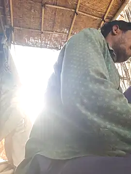 hot integer online show from October 2025 10:46:01 AM