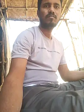 Snapshot of hot_integer chatting on February 2026 05:48:02 AM hot integer online show from February 2026 05:48:02 AM