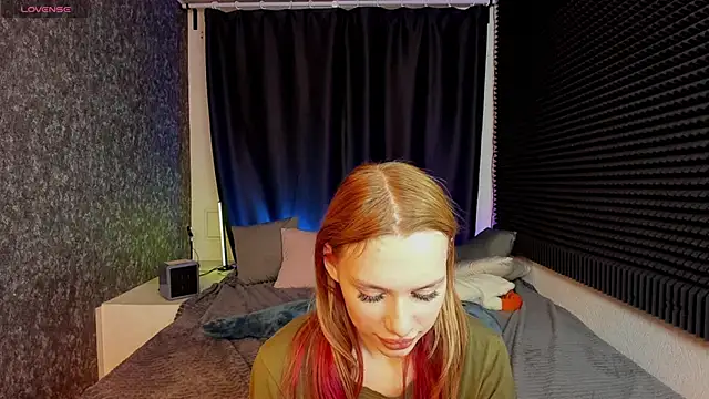 Snapshot of sex_instructor_vi chatting on March 2025 06:50:01 PM sex instructor vi online show from March 2025 06:50:01 PM