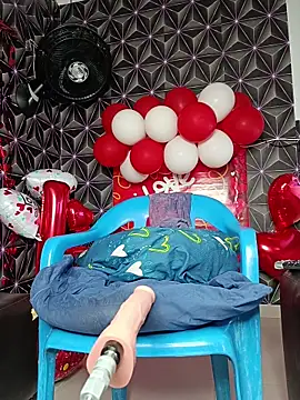 Megann 9 online show from February 2026 11:32:01 AM