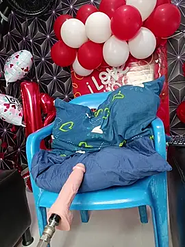 Megann 9 online show from February 2026 12:49:01 PM