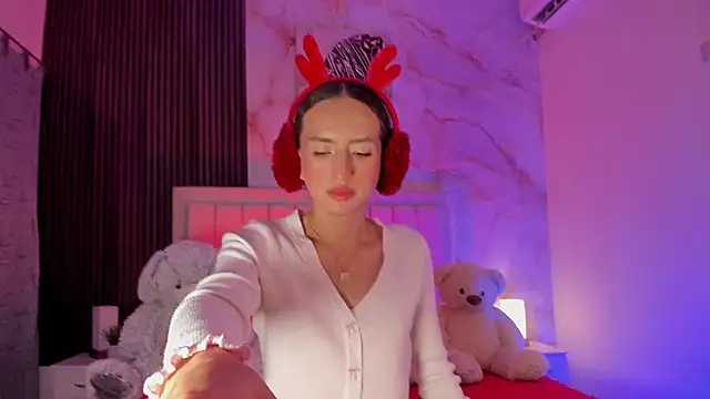 peachandtyron  online show from November 2025 03:33:02 AM