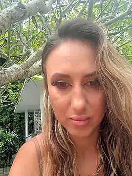 Brilliant-Splashes online show from February 2026 02:53:01 AM