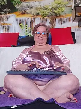 QueenPammy1 online show from March 2026 08:38:02 AM