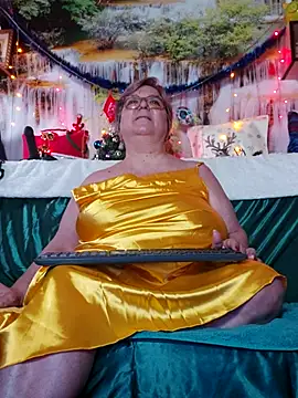 QueenPammy1 online show from December 2025 08:35:02 AM