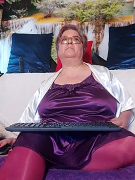 QueenPammy1 online show from March 2026 07:24:02 AM