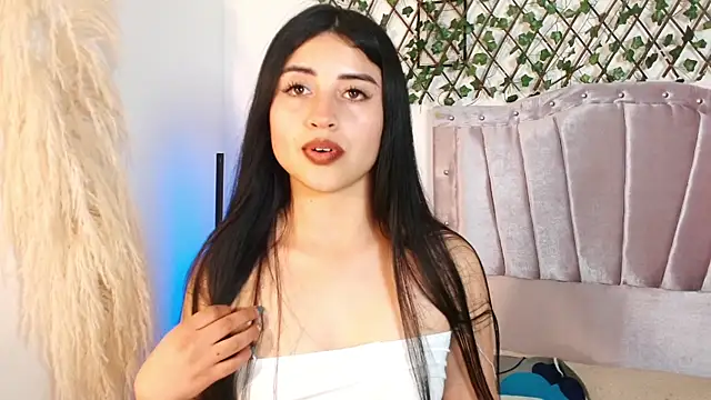 Parker Lee online show from September 2025 07:25:01 PM