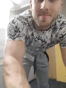 trainwithme online show from November 2025 12:21:02 PM