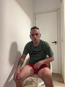 mateocali25 online show from June 2026 02:33:02 PM