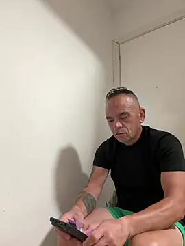 mateocali25 online show from June 2026 09:12:01 PM