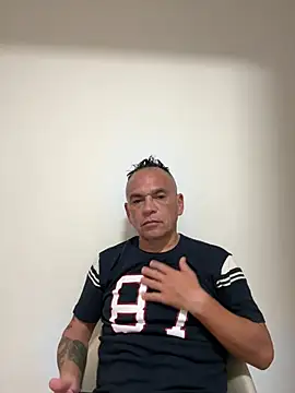 mateocali25 online show from May 2026 09:10:02 PM