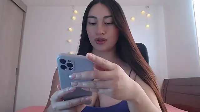 nalafoster online show from February 2026 03:28:01 PM