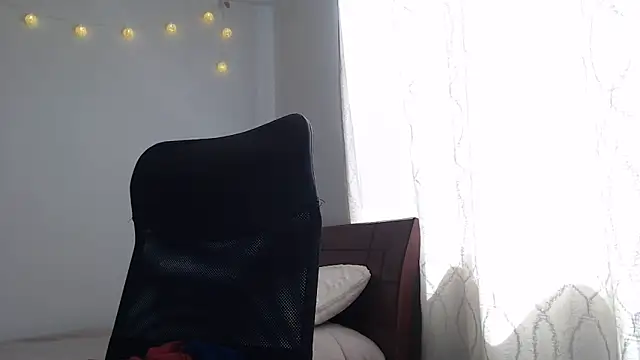 nalafoster online show from September 2025 02:57:01 PM