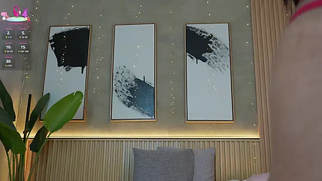 Isa Montiel online show from March 2026 07:48:02 PM