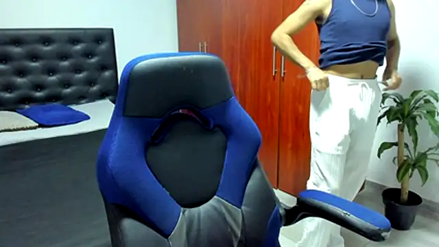 abel bigcok online show from October 2025 01:17:01 AM