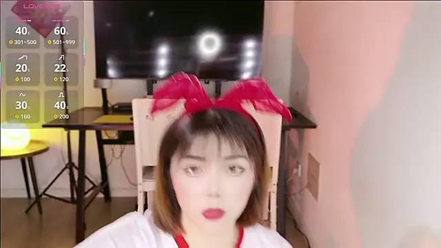 Snapshot of BlushDoll chatting on October 2025 10:04:01 AM BlushDoll online show from October 2025 10:04:01 AM
