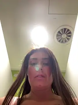 ultimate PAWG online show from April 2026 03:18:01 PM