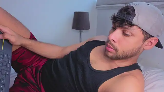 Snapshot of haku_kanjy chatting on December 2025 08:58:02 PM haku kanjy online show from December 2025 08:58:02 PM