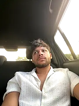 Snapshot of haku_kanjy chatting on October 2025 08:30:02 PM haku kanjy online show from October 2025 08:30:02 PM