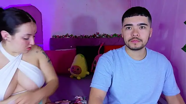  mia and mike  online show from October 2025 12:59:01 PM