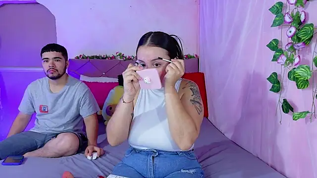  mia and mike  online show from September 2025 02:01:01 PM