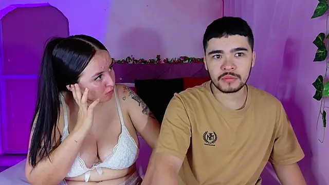  mia and mike  online show from October 2025 12:47:02 PM