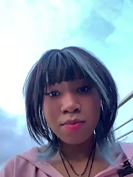 cherryboom23 online show from April 2026 11:13:02 PM