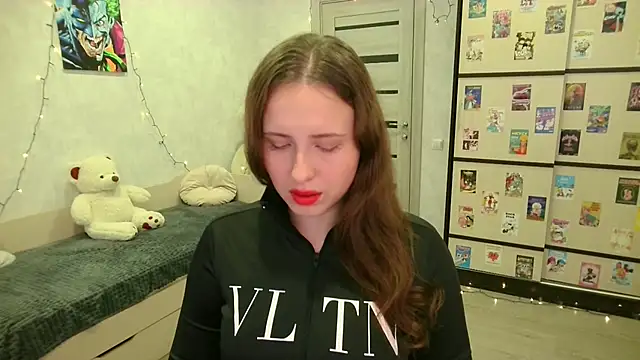 BarbiePieer online show from October 2025 09:32:02 AM