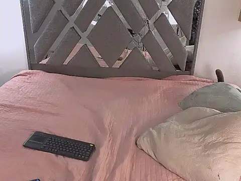 kronysmith online show from November 2025 08:31:01 PM