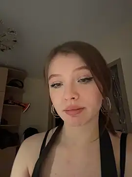 GinnyBlacky online show from November 2025 09:24:01 PM