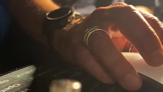 Max 965 online show from December 2025 08:33:02 PM