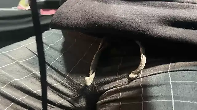 Snapshot of Max_965 chatting on December 2025 10:20:02 PM Max 965 online show from December 2025 10:20:02 PM