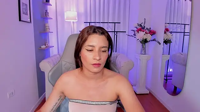 Snapshot of hanna_mils chatting on July 2026 04:09:02 AM hanna mils online show from July 2026 04:09:02 AM
