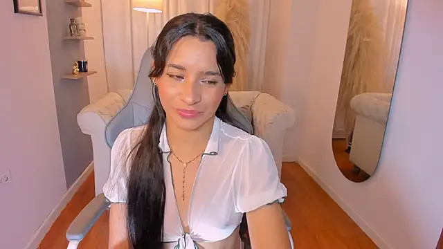 hanna mils online show from February 2026 04:01:02 AM