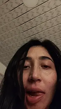 Elowyn online show from February 2026 06:19:02 AM