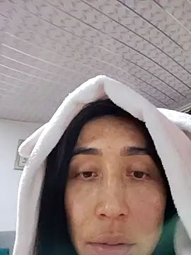 Elowyn online show from October 2025 02:46:01 AM