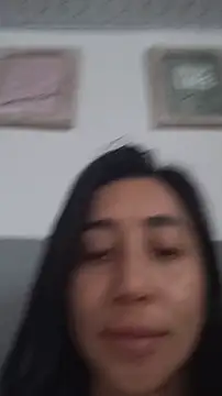 Elowyn online show from February 2026 05:48:01 PM