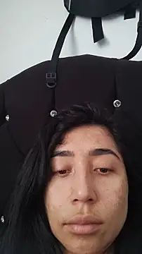 Elowyn online show from November 2025 01:03:01 PM