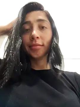 Elowyn online show from February 2026 11:23:01 PM