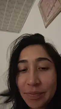 Elowyn online show from April 2026 12:39:01 AM