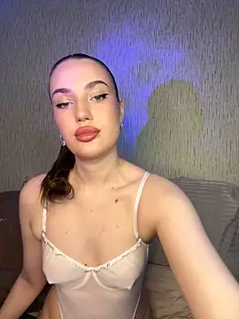 Snapshot of Ariana_Sanderss chatting on September 2025 06:24:02 PM Ariana Sanderss online show from September 2025 06:24:02 PM